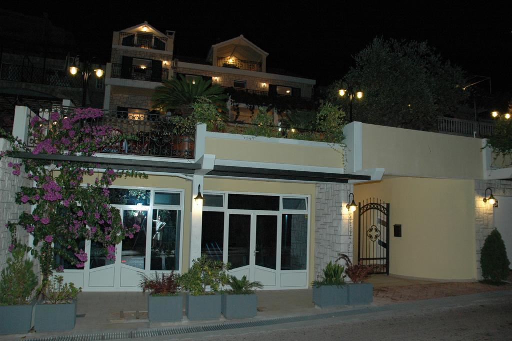 Apartments Balic Sveti Stefan Exterior photo