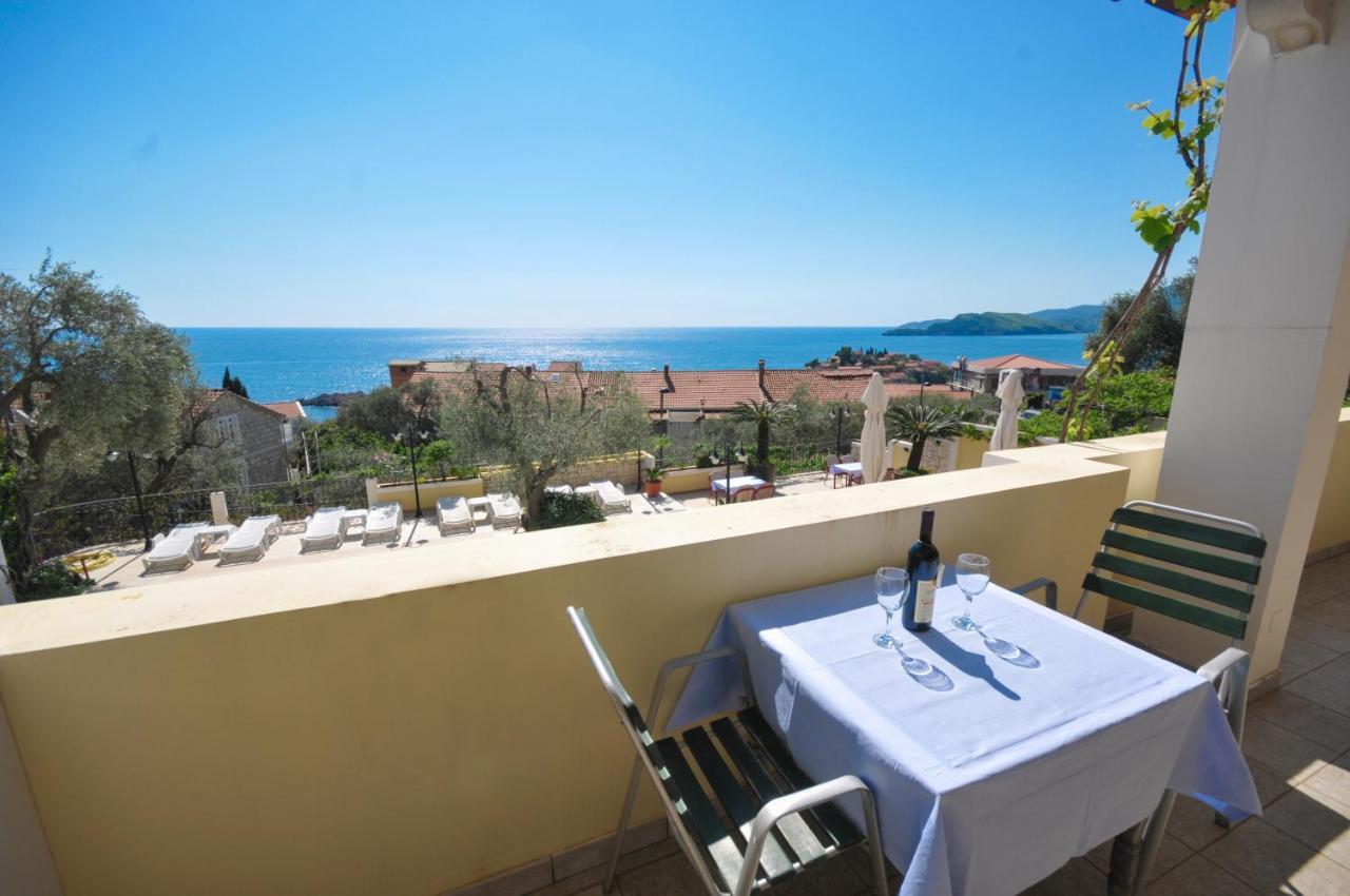 Apartments Balic Sveti Stefan Exterior photo