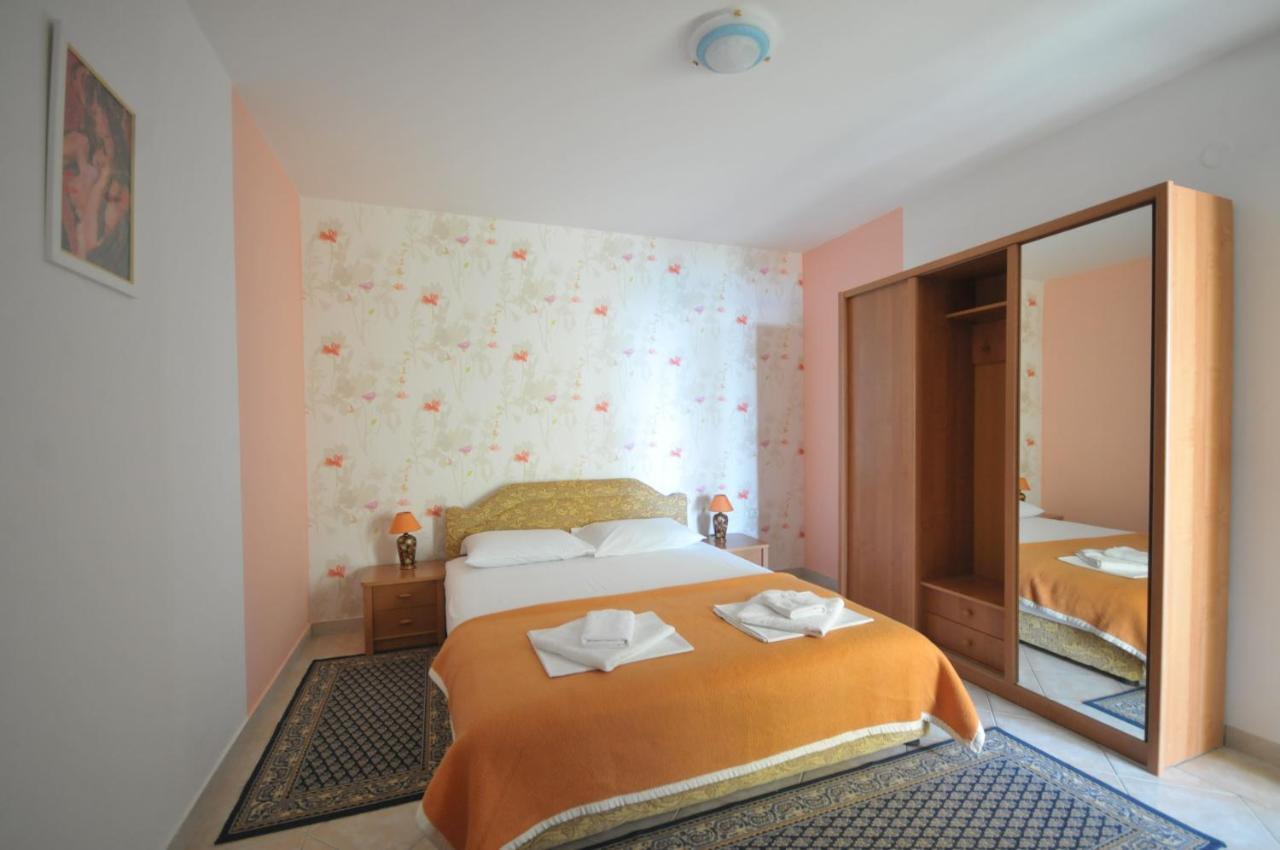 Apartments Balic Sveti Stefan Exterior photo
